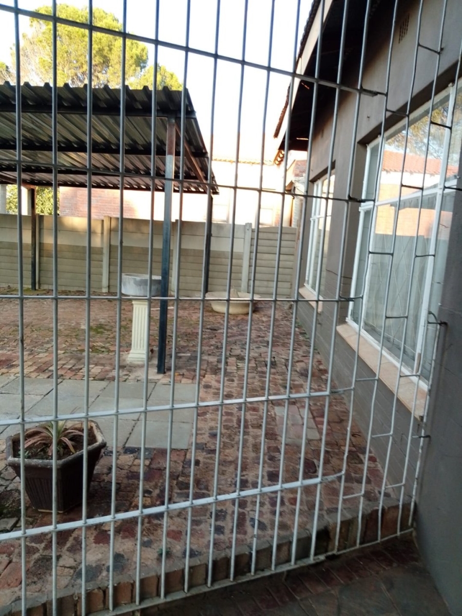 3 Bedroom Property for Sale in Elandia North West